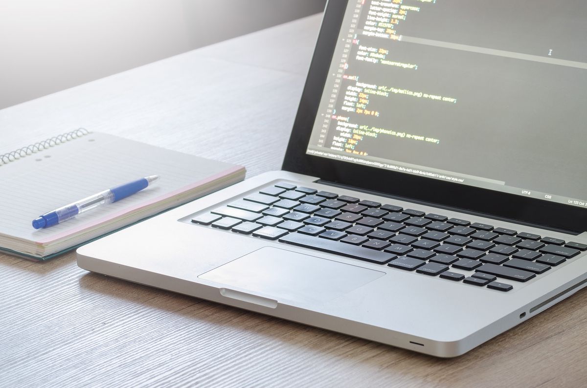 An Introduction to R for Management Scholars